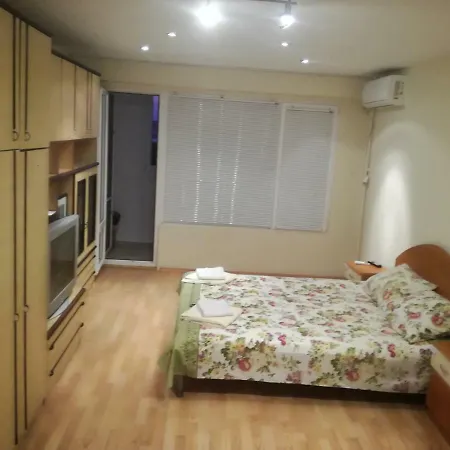 Comfortable 2-bedroom *