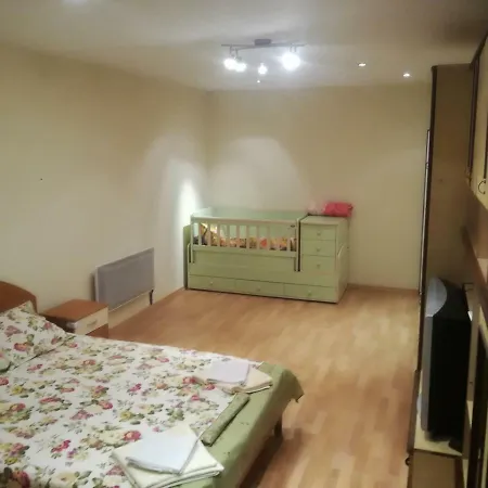 Апартаменты Comfortable 2-bedroom *