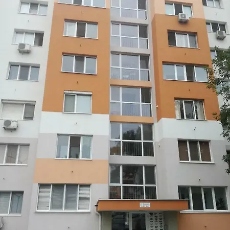 Comfortable 2-bedroom * Burgas